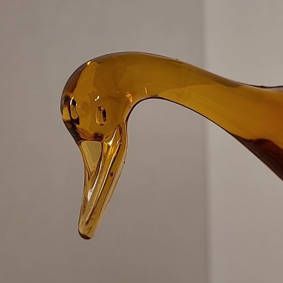 Vintage Amber Art Glass Duck - Picture 4 of 16